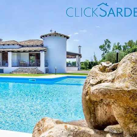 Claire De Lune Con Piscina Privata Βίλα Αλγκέρο